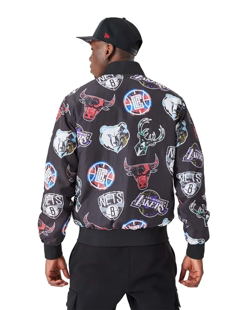 Beisbolera new era negra aop team logo bomber nbaall