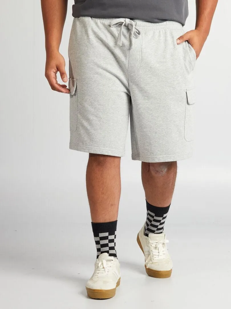 BERMUDAS CON BOLSILLOS CON SOLAPA  GRIS