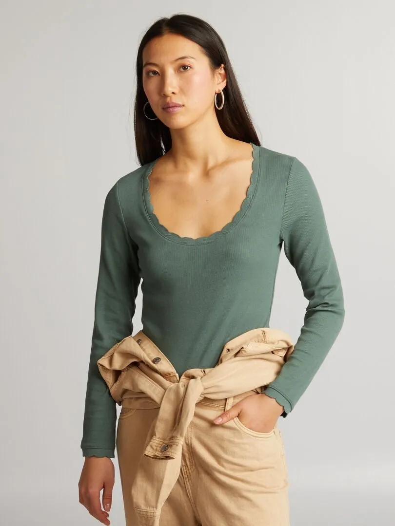 BODY DE CANALé CON CUELLO REDONDO  VERDE