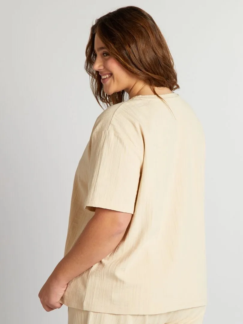 CAMISETA ELáSTICA CON CUELLO REDONDO  BEIGE