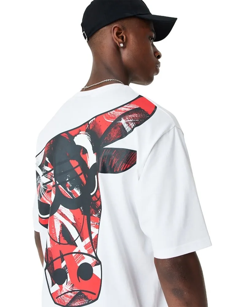 Camiseta new era blanca bulls nba large infill os tee chibul