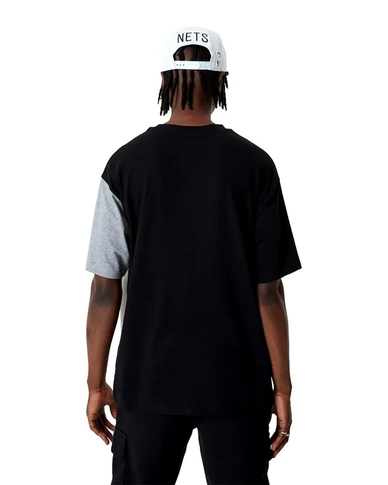 Camiseta new era negra nets cut and sew os tee