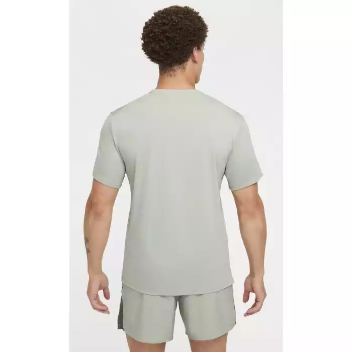 CAMISETA NIKE MILER DRIFIT UV SS DV9315370