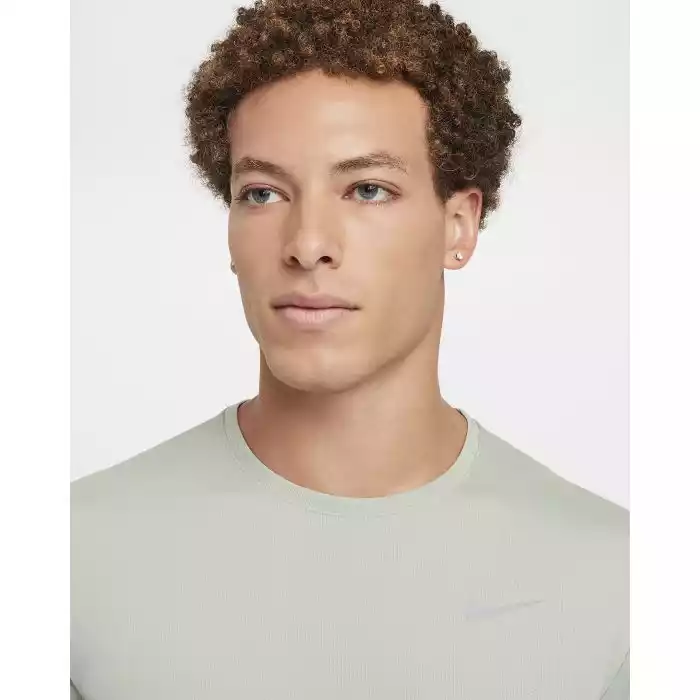 CAMISETA NIKE MILER DRIFIT UV SS DV9315370