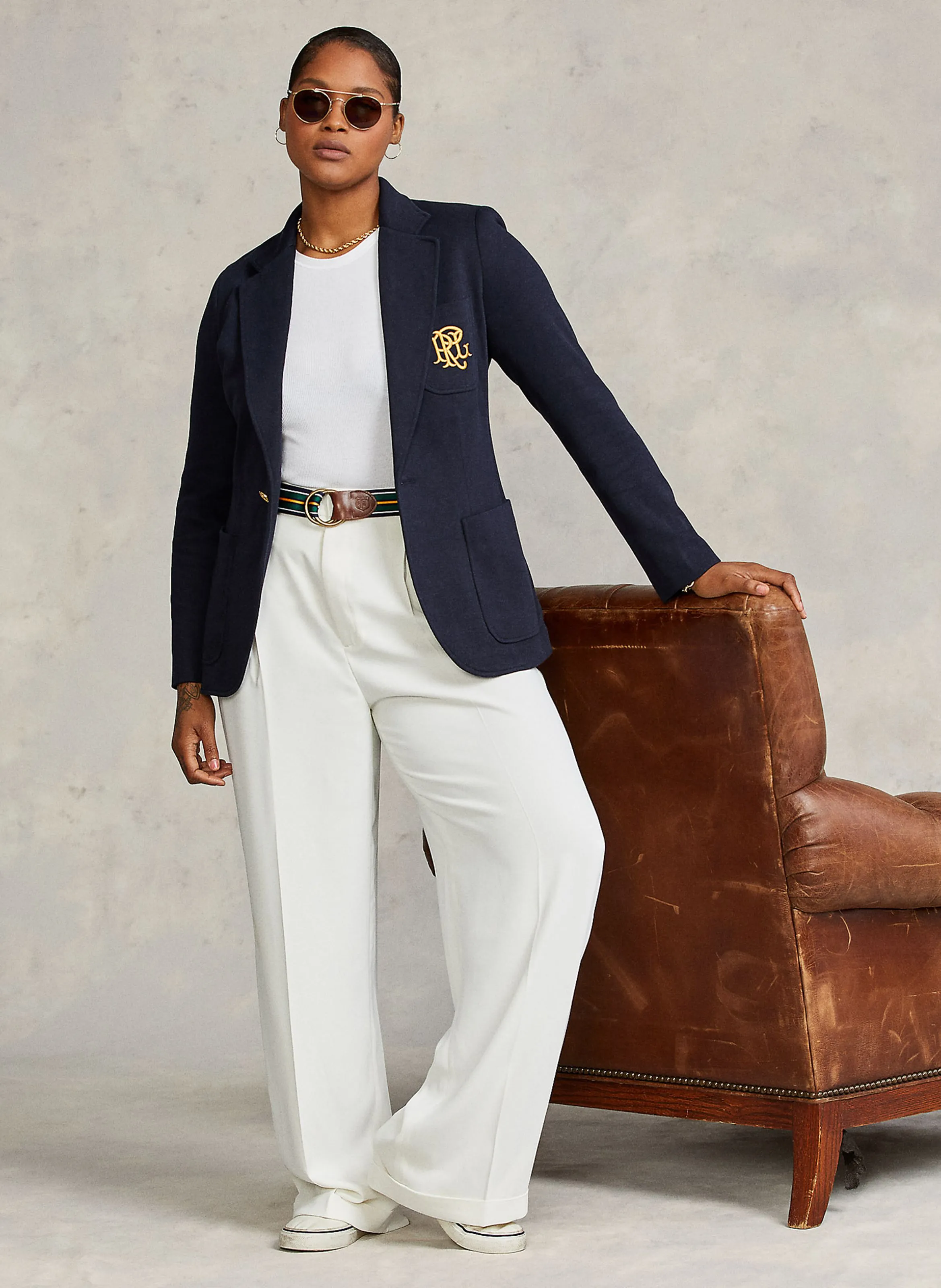 Chaqueta de mezcla de algodón con cuello sastre bordada en azul