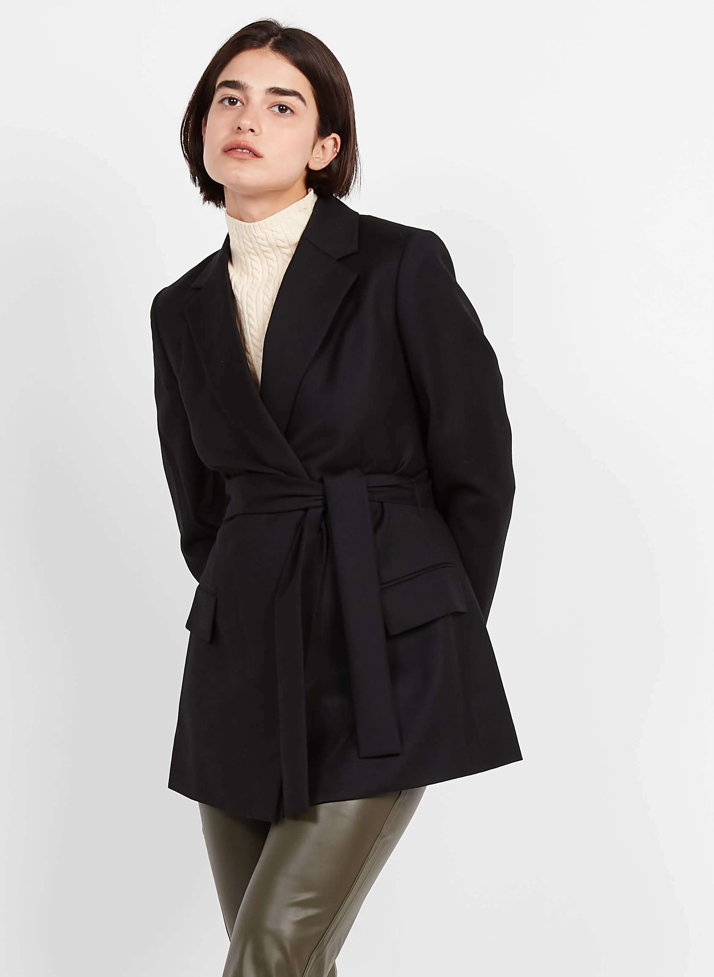 Chaqueta sastre de lana en negro