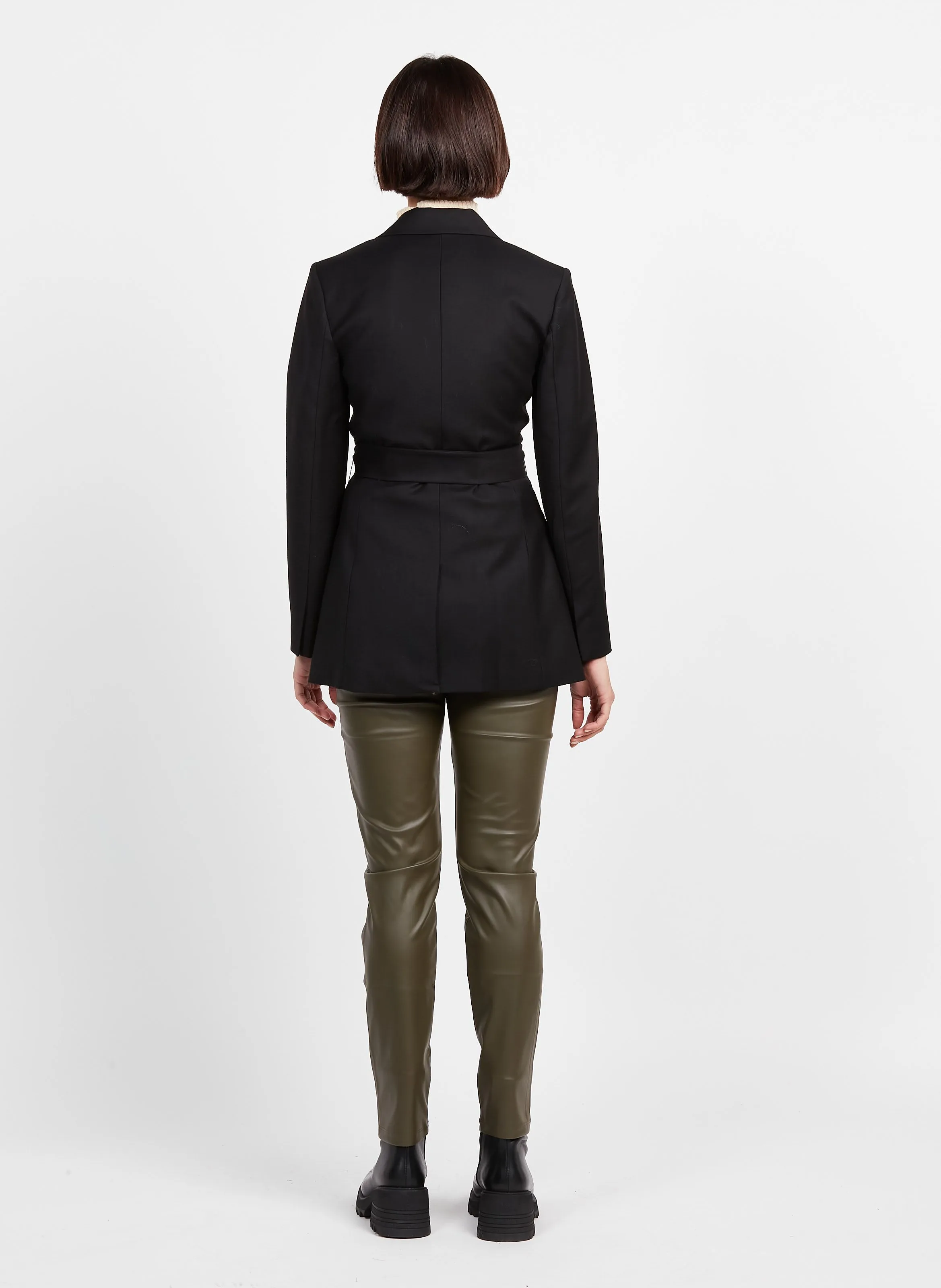 Chaqueta sastre de lana en negro