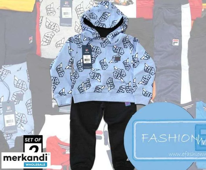 CONJUNTOS DE ROPA PARA NIñOS FILA A GRANEL  ATUENDOS SURTIDOS DE 2 PIEZAS, 100 JUEGOS CON ETIQUETAS, MSRP $ 45