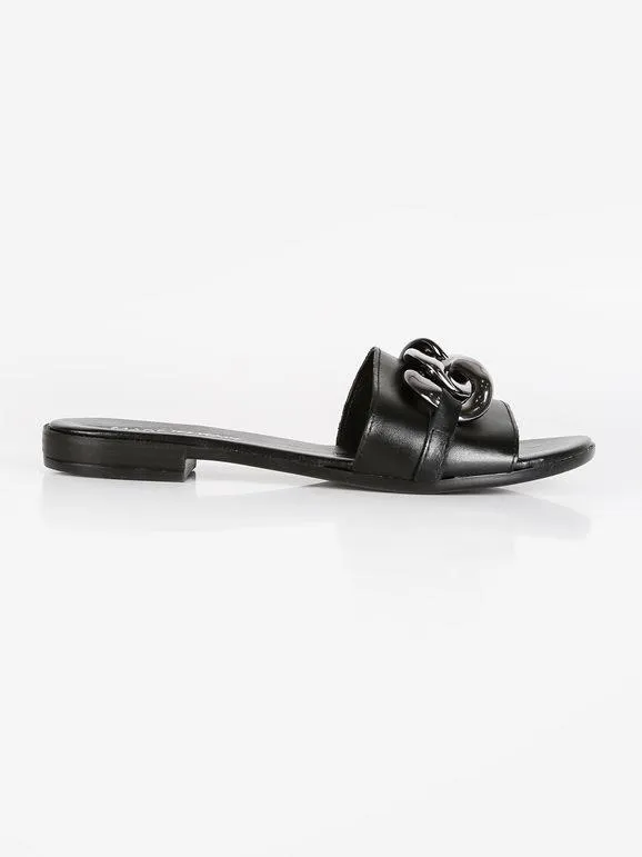 Made In Italy Zapatillas de piel con cadena