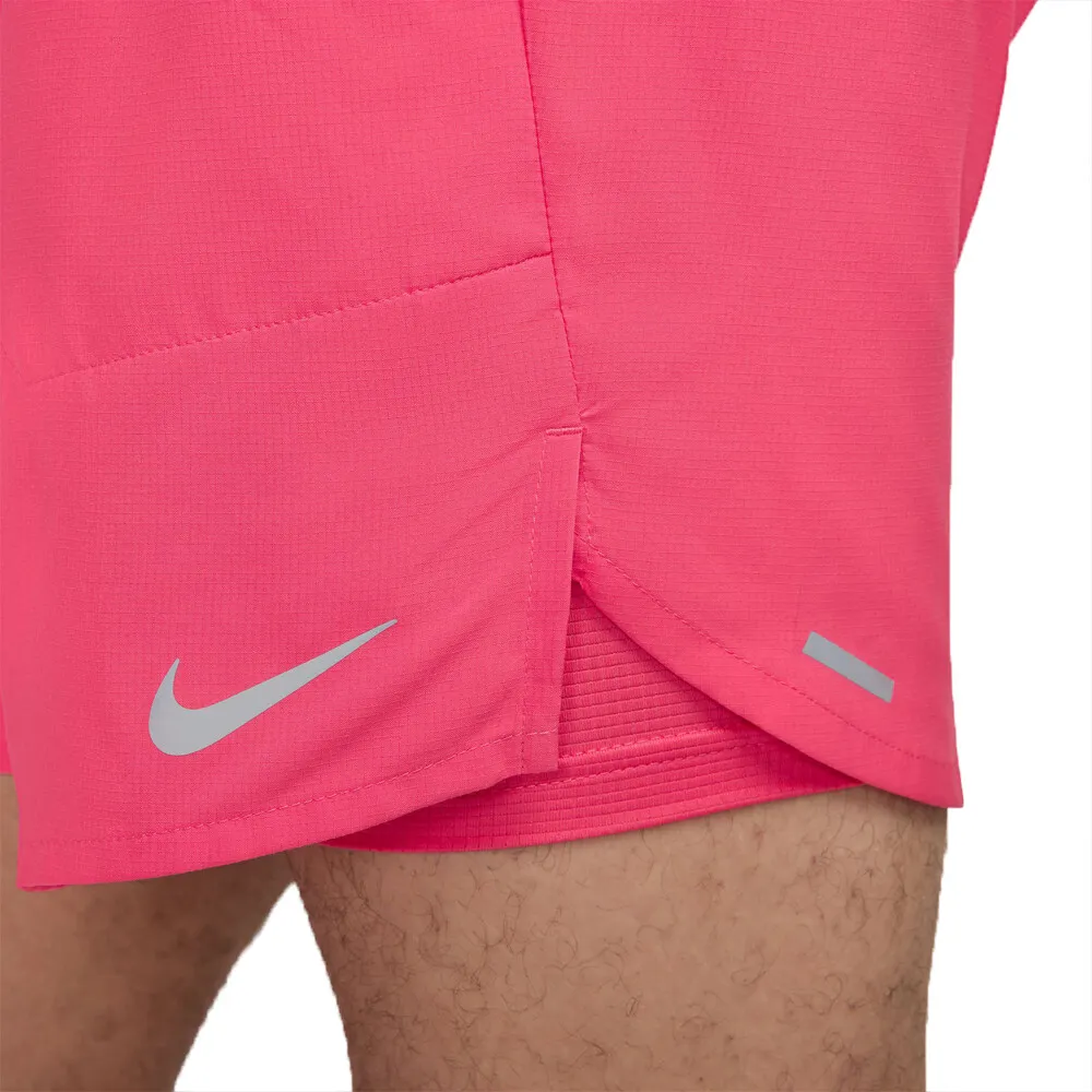 NIKE STRIDE DRIFIT 7 PULGADA 2 EN 1 PANTALONES CORTOS RUNNING  FA24