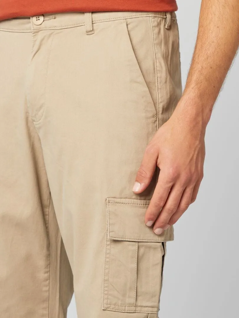 PANTALóN CON BOLSILLOS  BEIGE