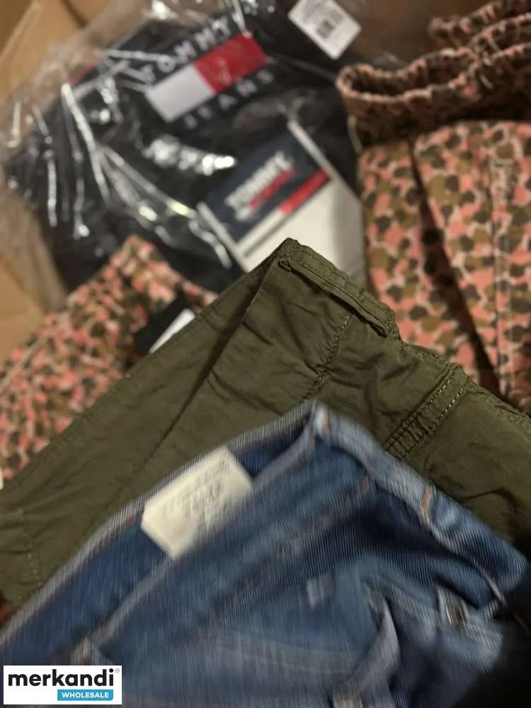 Ropa de marca, Remanentes, Liquidación, Primeras marcas, Mejores marcas, Palets, Ropa, Mercancías mixtas