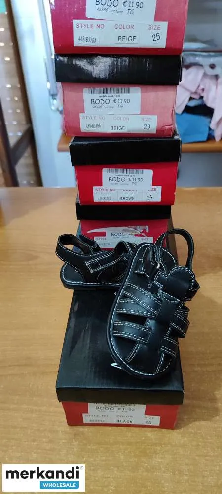 Sandalias niños y bailarinas a 3 eur