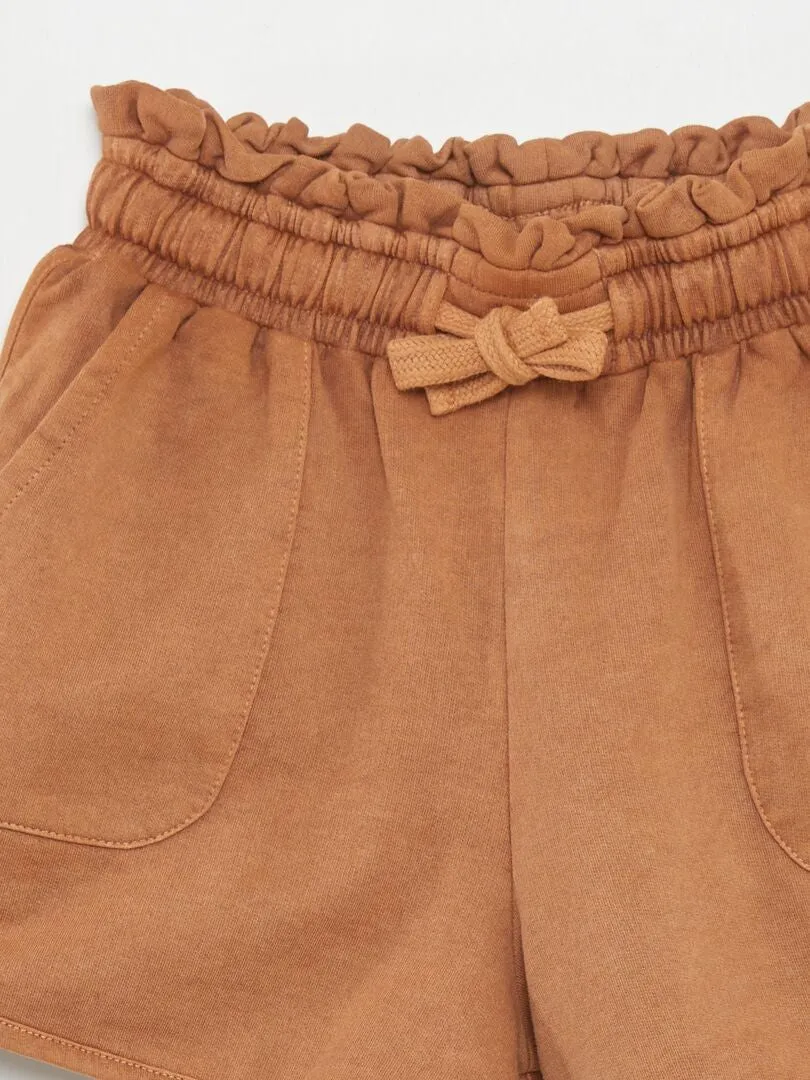 SHORT CORTO CON CINTURA ELáSTICA  MARRON