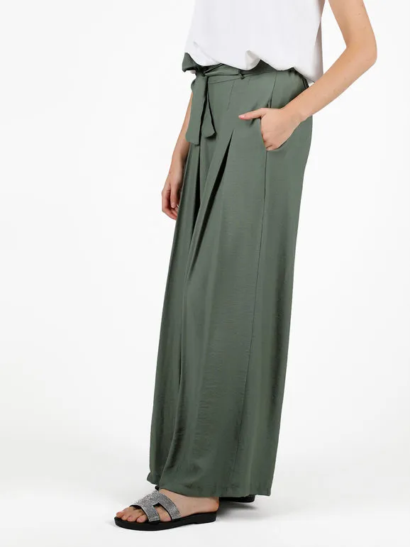 Solada Pantalón de mujer con cintura alta elástica y pernera ancha.