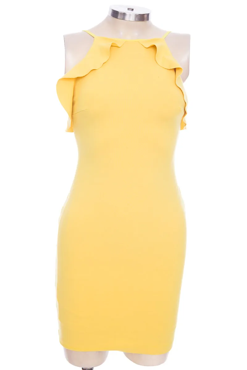 VESTIDO / ENTERIZO COLOR AMARILLO  ZARA