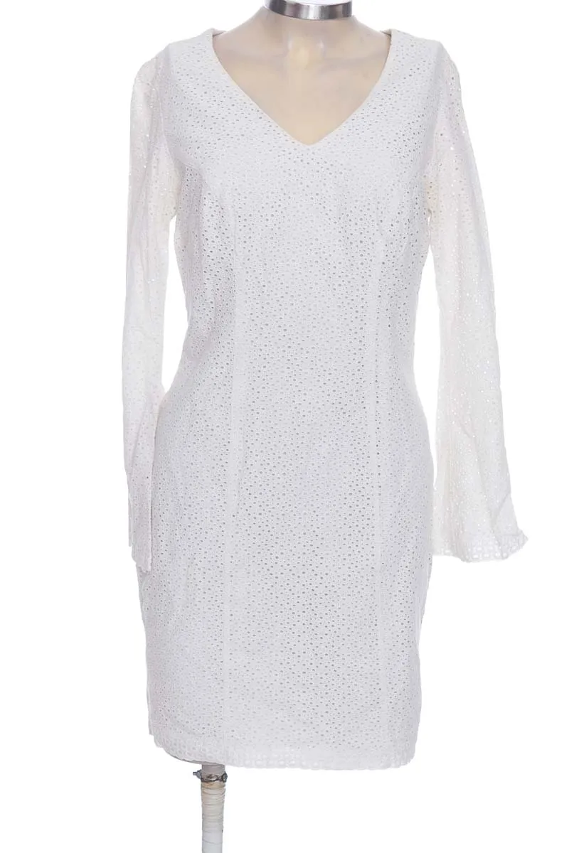 VESTIDO / ENTERIZO COLOR BLANCO  CLOSEANDO